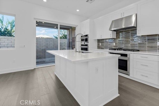 110 Pansy, Irvine, CA 92618