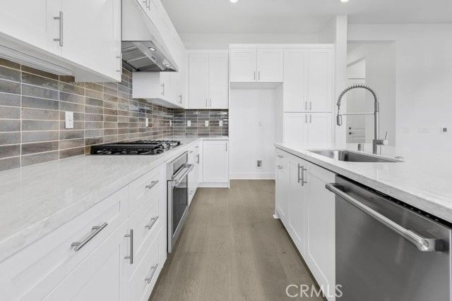 110 Pansy, Irvine, CA 92618