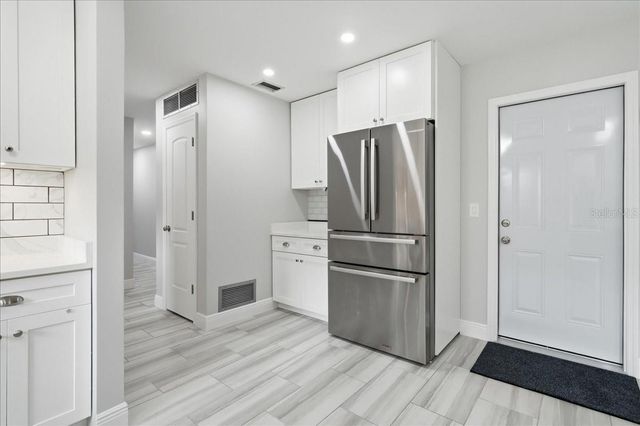 311 45TH AVENUE N, St Petersburg, FL 33703
