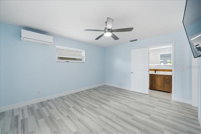 311 45TH AVENUE N, St Petersburg, FL 33703