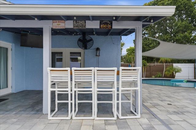 311 45TH AVENUE N, St Petersburg, FL 33703