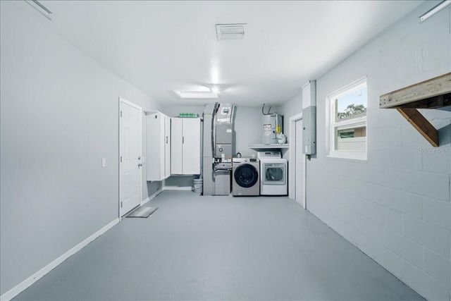 311 45TH AVENUE N, St Petersburg, FL 33703