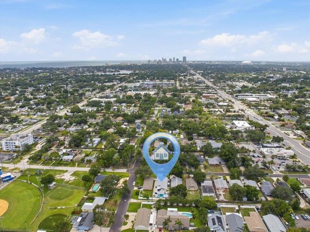 311 45TH AVENUE N, St Petersburg, FL 33703