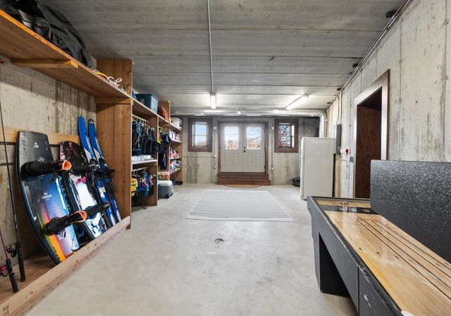 W5539 Oak Park ROAD, Elkhorn, WI 53121