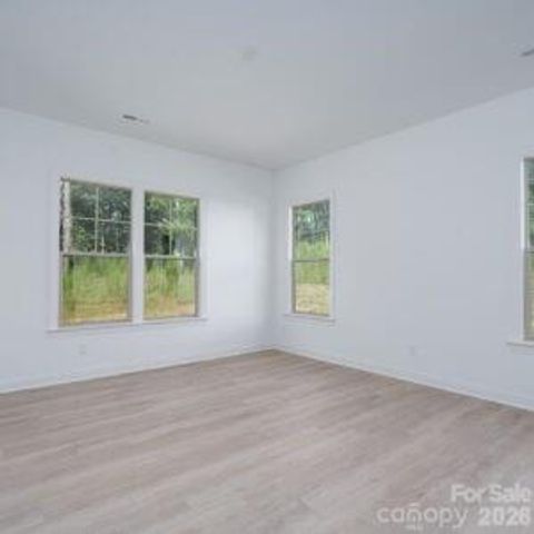 3216 Timber Run Lane, Maiden, NC 28650