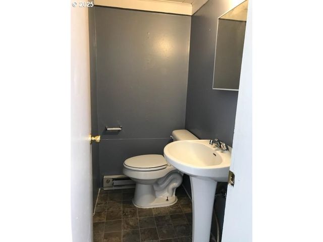 503 W 7TH St, Wallowa, OR 97885