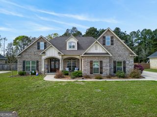 411 Stonegate Trail, Perry, GA 31069