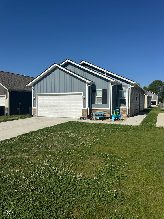 1430 Wigwam Lane, Martinsville, IN 46151