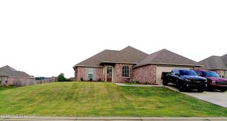 552 Fairway Avenue, Byram, MS 39272