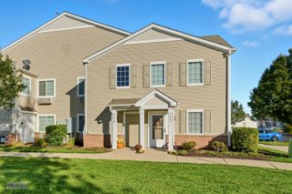 164 Bertram Drive E, Yorkville, IL 60560