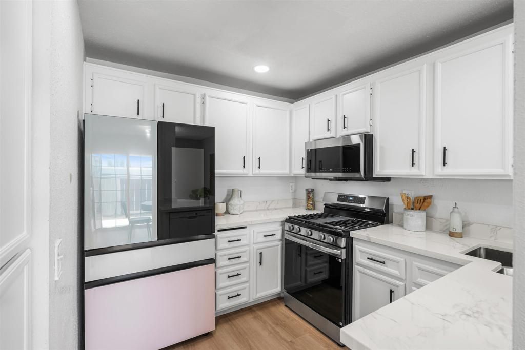 231 Riverview Way, Oceanside, CA 92057