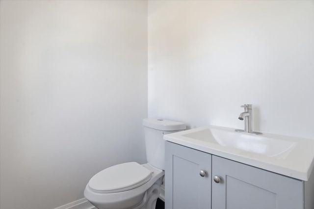 297 E Lakeview Avenue 0, Round Lake Beach, IL 60073