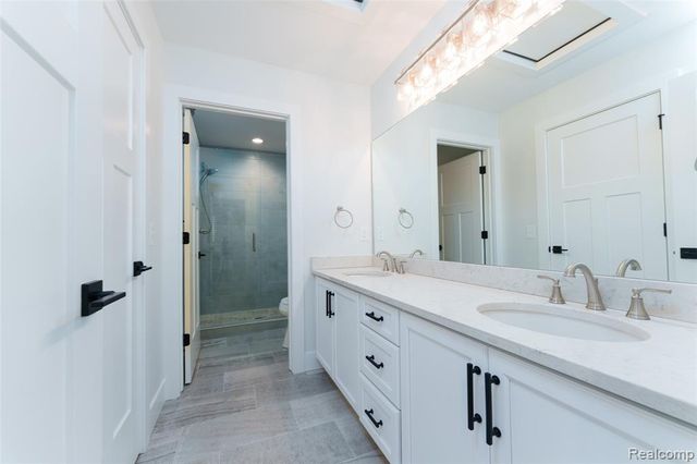 8250 Stoney Creek Drive, South Lyon, MI 48178