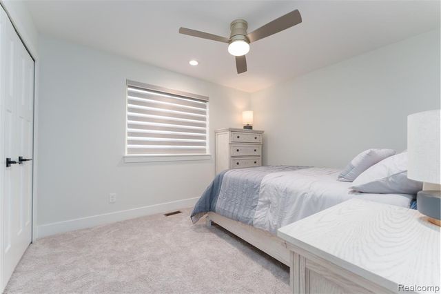 8250 Stoney Creek Drive, South Lyon, MI 48178