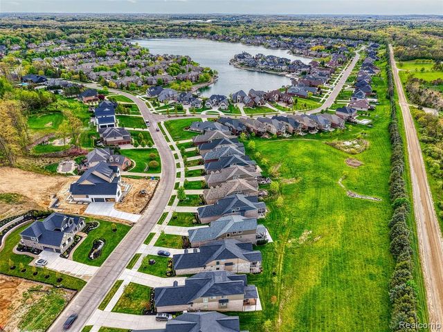 8250 Stoney Creek Drive, South Lyon, MI 48178
