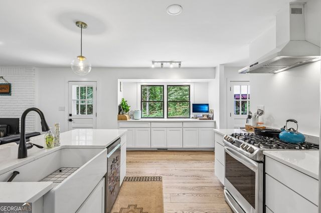 497 Crabapple Lane, Peachtree City, GA 30269