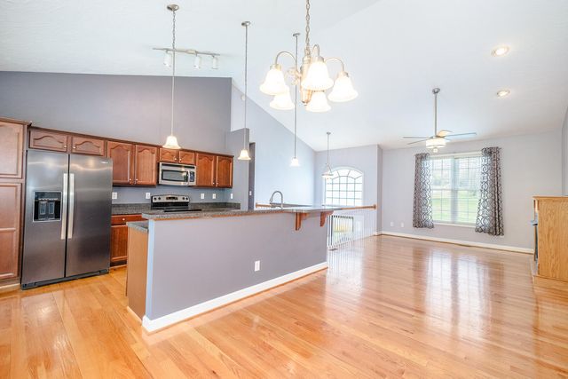 1687 Trinity RD, Troutville, VA 24175