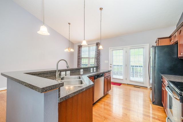 1687 Trinity RD, Troutville, VA 24175