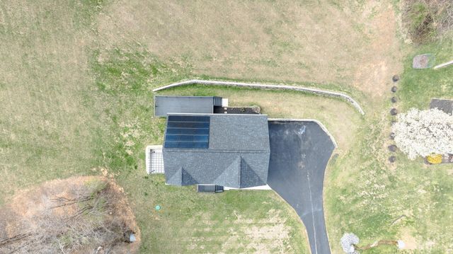 1687 Trinity RD, Troutville, VA 24175