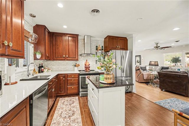 1488 Spring Hill Circle, Kernersville, NC 27284