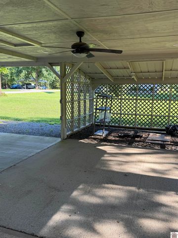 915 Tyree Road, Paducah, KY 42003