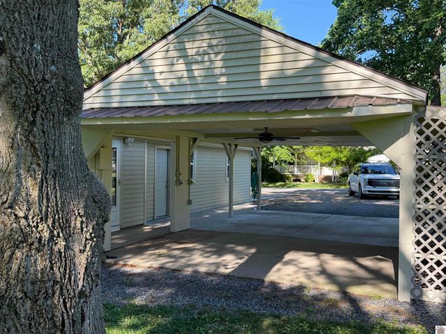 915 Tyree Road, Paducah, KY 42003