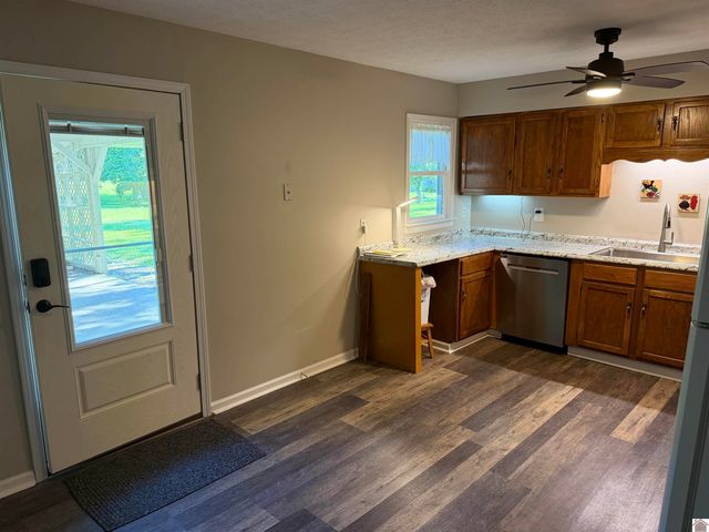 915 Tyree Road, Paducah, KY 42003