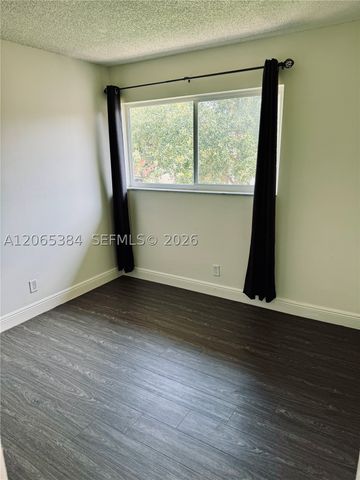 6625 Winfield Blvd 4-D, Margate, FL 33063