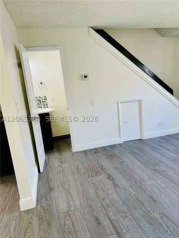 6625 Winfield Blvd 4-D, Margate, FL 33063