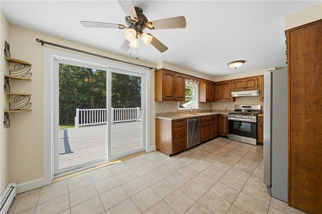 33 Shirley Drive, Cumberland, RI 02864