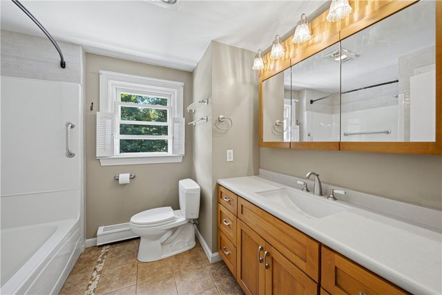 33 Shirley Drive, Cumberland, RI 02864