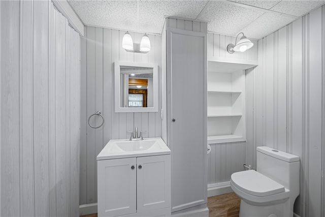 33 Shirley Drive, Cumberland, RI 02864