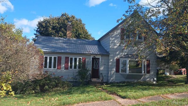 409 S Peck Street, Bessemer, WI 54952