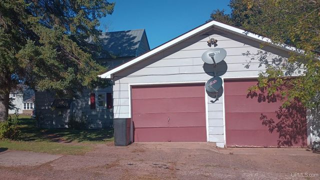 409 S Peck Street, Bessemer, WI 54952