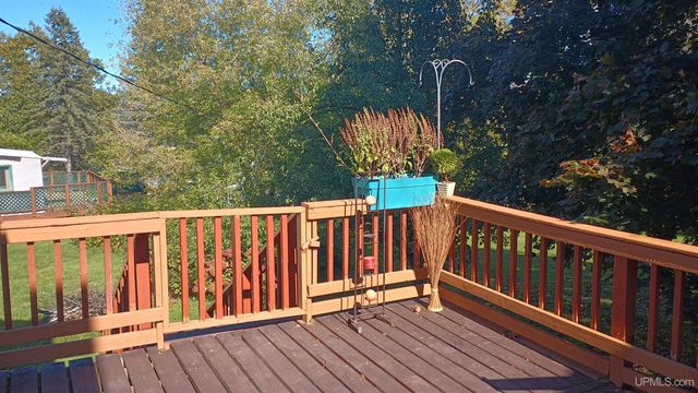 409 S Peck Street, Bessemer, WI 54952