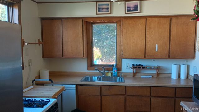 409 S Peck Street, Bessemer, WI 54952