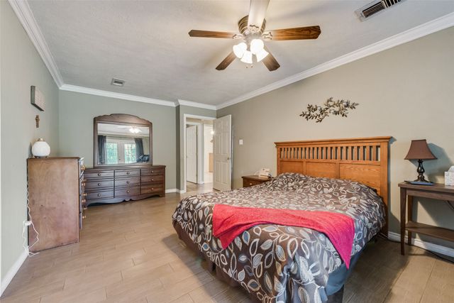 215 Surveyors Road, Krugerville, TX 76227