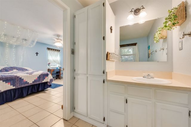 215 Surveyors Road, Krugerville, TX 76227