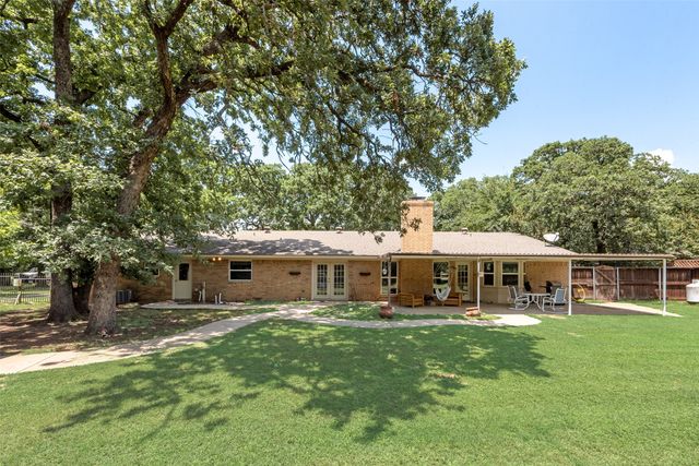 215 Surveyors Road, Krugerville, TX 76227