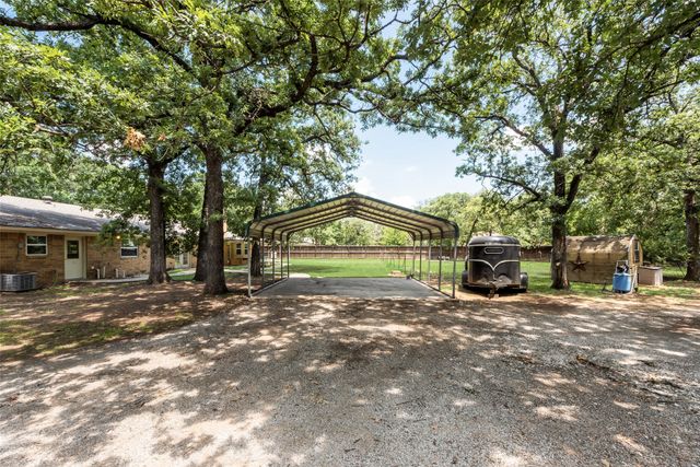 215 Surveyors Road, Krugerville, TX 76227