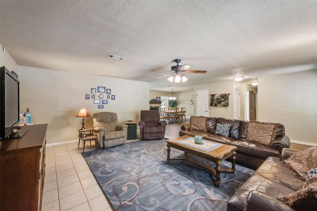 215 Surveyors Road, Krugerville, TX 76227