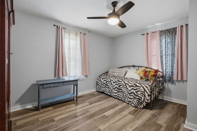328 N Blakemore Ave, Gallatin, TN 37066