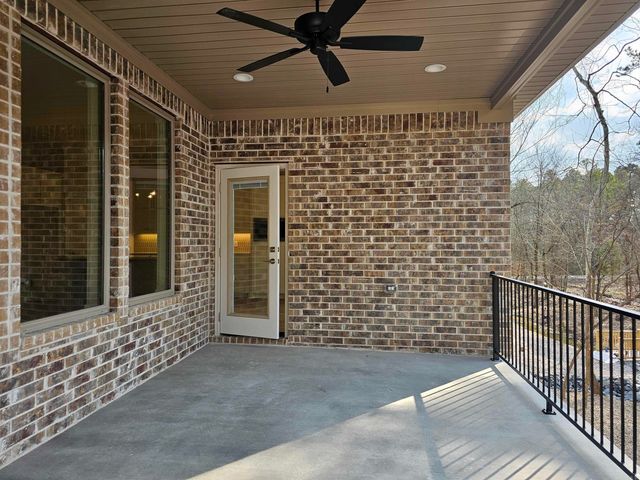 35 Pacifica Circle, Hot Springs Village, AR 71909