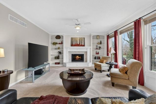 14301 Barton Street, Overland Park, KS 66221