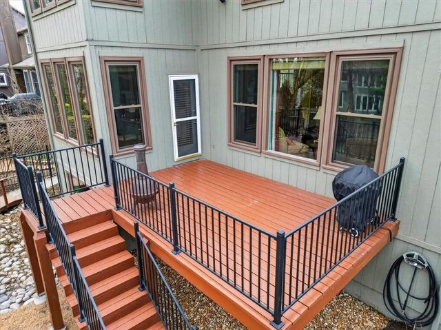 14301 Barton Street, Overland Park, KS 66221