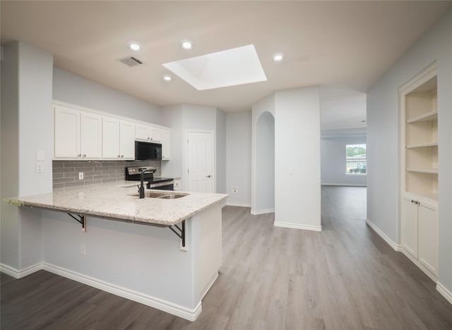 2312 Mac Arthur Ave, Lago Vista, TX 78645