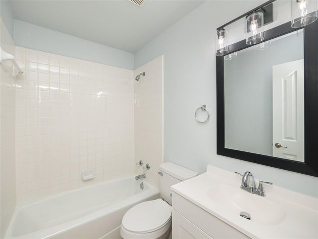 2312 Mac Arthur Ave, Lago Vista, TX 78645