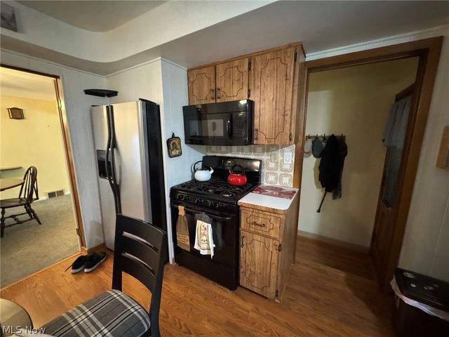 4624 Monticello Boulevard, South Euclid, OH 44143