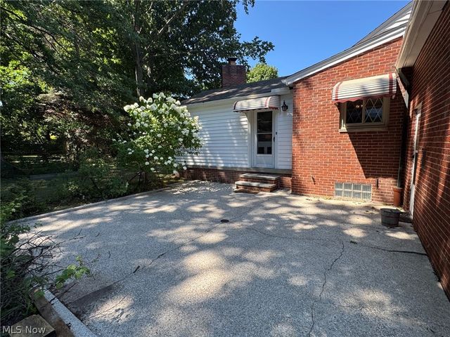 4624 Monticello Boulevard, South Euclid, OH 44143