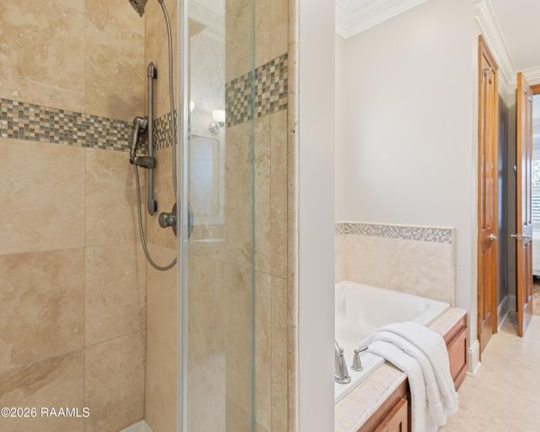 205 W Vallauris Drive, Lafayette, LA 70507